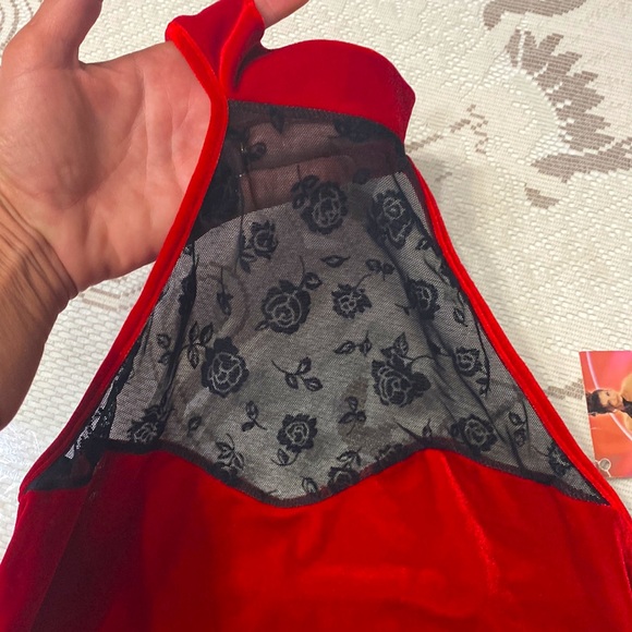 NWT Coquette.com red velvet long halter dress - Picture 3 of 8